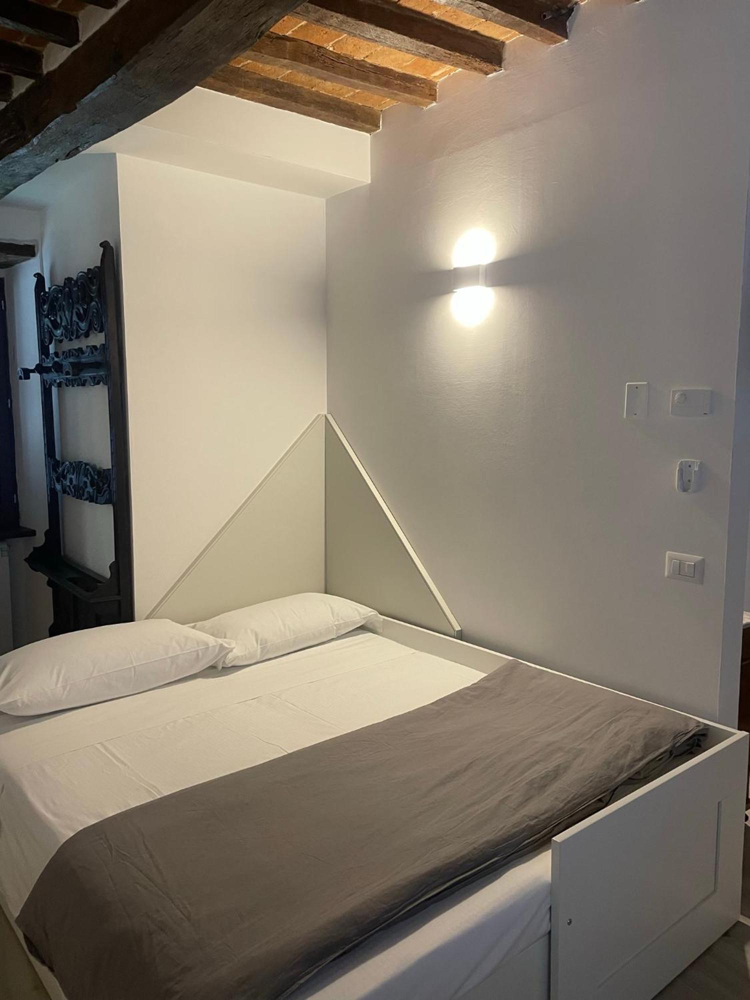 L'Inferno Di Dante Bed & Breakfast Filey Ngoại thất bức ảnh